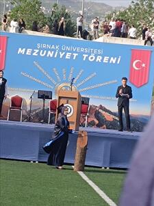 sirnak-universitesinde-mezuniyet-coskusu-yasandi